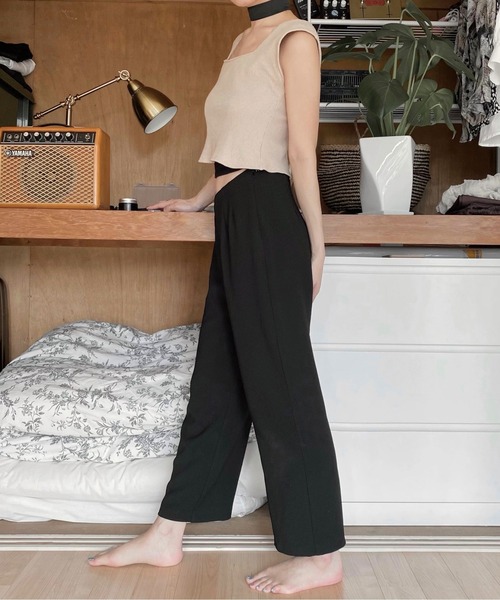 musubore（ムスボレ）の「ハングリーパンツ（スラックス・レディース・ブラック・1/0）」の8枚目の写真