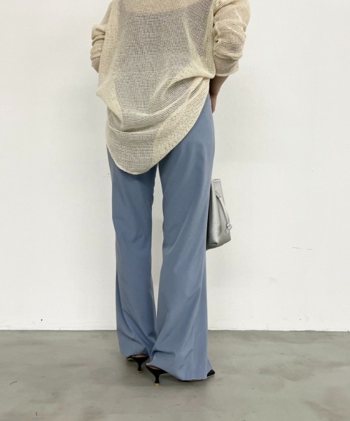 Solace（ソレイス）の「センタータックセミフレアパンツ（スラックス・レディース・ブラック/ライトグリーン/ライトブルー・FREE）」の9枚目の写真