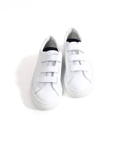 mobus（モーブス）の「ILSE mobus / M-2118N / ELLA BELTローカットベルクロスニーカー（スニーカー・レディース・ホワイト/ブラック/オレンジ・36/37/38/39）」の9枚目の写真