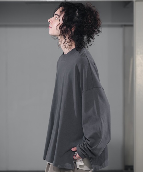 CASPER JOHN（キャスパージョン）の「High Slit Super Big Long T-shirts/ハイスリットスーパービックロンT（Tシャツ/カットソー・メンズ・ホワイト/チャコールグレー/ライトグレー/ブラック・SMALL/MEDIUM/LARGE）」の3枚目の写真