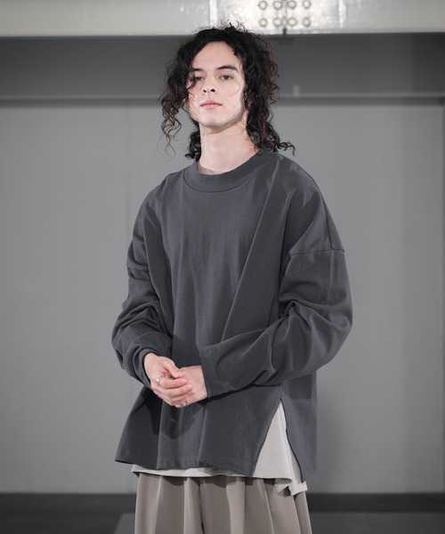 CASPER JOHN（キャスパージョン）の「High Slit Super Big Long T-shirts/ハイスリットスーパービックロンT（Tシャツ/カットソー・メンズ・ホワイト/チャコールグレー/ライトグレー/ブラック・SMALL/MEDIUM/LARGE）」の17枚目の写真