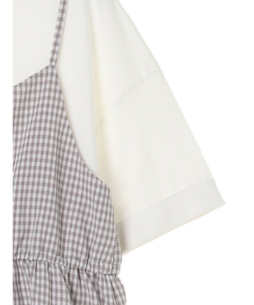 earth music&ecology by たかあしあかり（アースミュージックアンドエコロジーバイタカアシアカリ）の「【ZOZO限定】たかあしあかり★ギンガムキャミワンピ+TシャツSET ＊（ワンピース・レディース・ベージュ/グレー・FREE）」の13枚目の写真