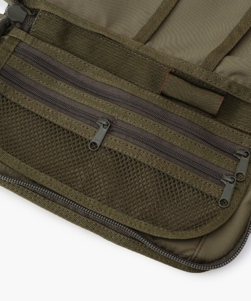 BRIEFING(ブリーフィング)の「JET TRIP CASE(クラッチバッグ・メンズ・ブラック/ダークグリーン・FREE)」の10枚目の写真