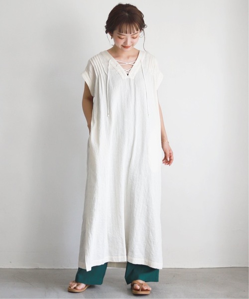 SLOBE IENA(スローブイエナ)の「ストライプカフタンワンピース【手洗い可能】◆(ワンピース・レディース・アイボリー/ブラック/ベージュ・FREE)」の5枚目の写真