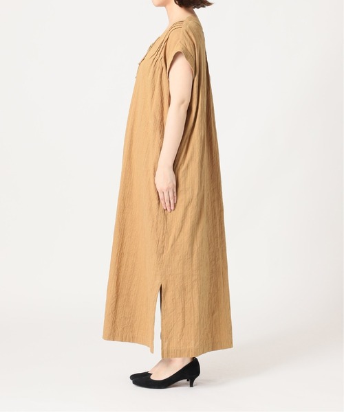 SLOBE IENA(スローブイエナ)の「ストライプカフタンワンピース【手洗い可能】◆(ワンピース・レディース・アイボリー/ブラック/ベージュ・FREE)」の11枚目の写真