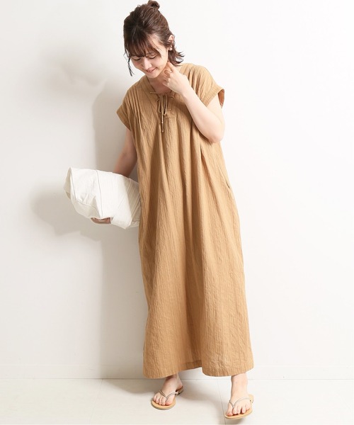 SLOBE IENA(スローブイエナ)の「ストライプカフタンワンピース【手洗い可能】◆(ワンピース・レディース・アイボリー/ブラック/ベージュ・FREE)」の22枚目の写真