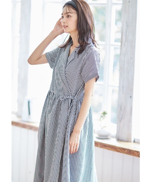 Cookie Chocolate(クッキーチョコレート)の「ギンガムチェックラップワンピース(ワンピース・レディース・ベージュ/ブラック・M)」の6枚目の写真