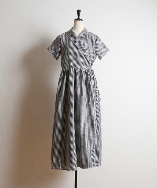 Cookie Chocolate(クッキーチョコレート)の「ギンガムチェックラップワンピース(ワンピース・レディース・ベージュ/ブラック・M)」の12枚目の写真