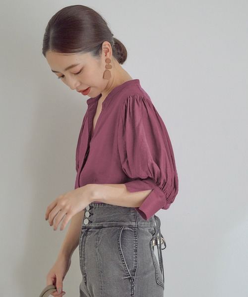 VIS（ビス）の「取り外しのできるフリル衿2WAYブラウス（シャツ/ブラウス・レディース・スミクロ/パープル/オフホワイト・FREE）」の13枚目の写真