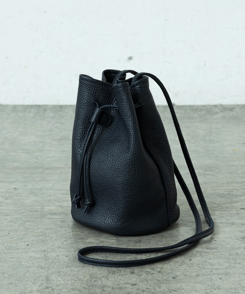 SLOW（スロウ）の「【SLOW×Lui's/スロウ×ルイス】 巾着バッグ（ショルダーバッグ・メンズ・ブラック/グレー/オフホワイト/ダークブラウン/ネイビー/オレンジ・FREE）」の12枚目の写真