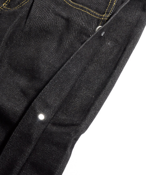 neos/ネオス ルーズシルエット サイドボタンデニムパンツ リメイク品 neos（ネオス）の「neos -addictive design-ルーズシルエット