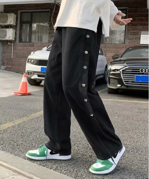 neos（ネオス）の「【neos -addictive design-】ルーズシルエット サイドボタン デニムパンツ（デニムパンツ・メンズ・サックスブルー/ブラック・LARGE/MEDIUM/X-LARGE）」の5枚目の写真