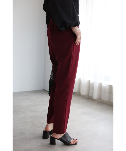 Bonjour Sagan(ボンジュールサガン)の「ウエストゴムカラーテーパードパンツ(スラックス・レディース・ホワイト/ワインレッド/ブルー系その他・FREE)」の16枚目の写真