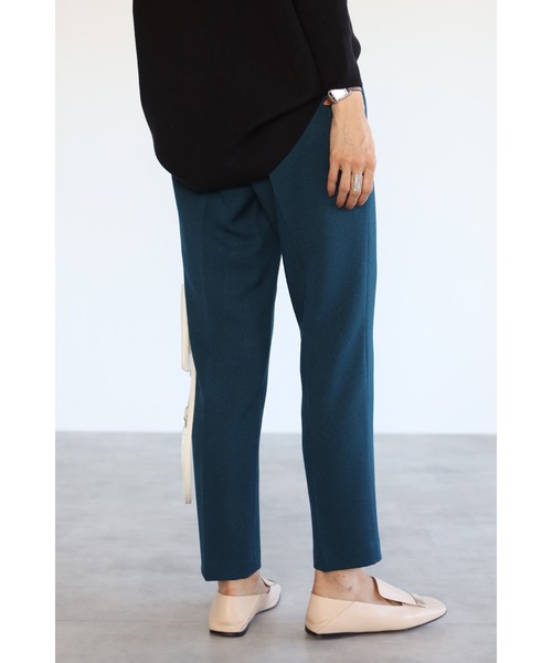 Bonjour Sagan(ボンジュールサガン)の「ウエストゴムカラーテーパードパンツ(スラックス・レディース・ホワイト/ワインレッド/ブルー系その他・FREE)」の21枚目の写真