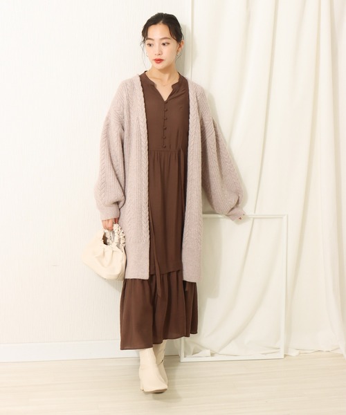 libelle more（リベル モア）の「6Gブークレケーブル柄ニットトッパー（カーディガン/ボレロ・レディース・ベージュ/ピンク/ブラック/グレイッシュブルー・L/M）」の14枚目の写真