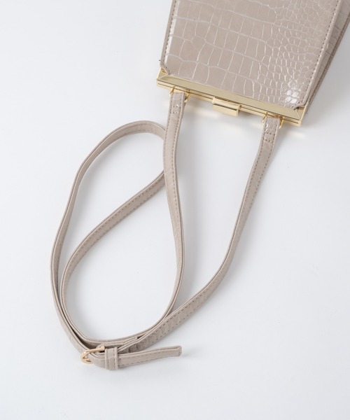 Rewde（ルゥデ）の「スクエアロックショルダーバッグ（1R18-BA0516）（ショルダーバッグ・レディース・ブラック/ブラウン/ベージュ/モカ・FREE）」の11枚目の写真