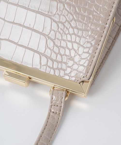 Rewde（ルゥデ）の「スクエアロックショルダーバッグ（1R18-BA0516）（ショルダーバッグ・レディース・ブラック/ブラウン/ベージュ/モカ・FREE）」の14枚目の写真