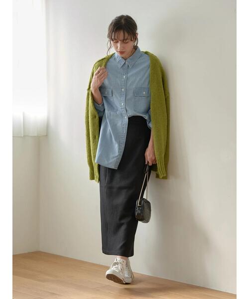 earth music&ecology（アースミュージックアンドエコロジー）の「深Vネックビッグカーディガン＊（カーディガン/ボレロ・レディース・ライトベージュ/ロイヤルブルー/グリーン系その他3/ブラック/ライラック・FREE）」の17枚目の写真