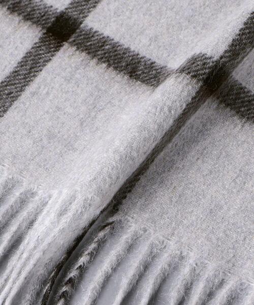 Joshua Ellis（ジョシュアエリス）の「＜Joshua Ellis（ジョシュア エリス）＞ウィンドウペイン マフラー（マフラー・メンズ・ライトグレー・FREE）」の4枚目の写真