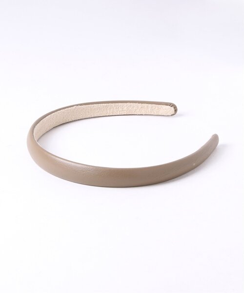 RAY CASSIN（レイカズン）の「フェイクレザーカチューシャ（カチューシャ・レディース・ブラック/ベージュ/カーキ/キャメル・FREE）」の3枚目の写真