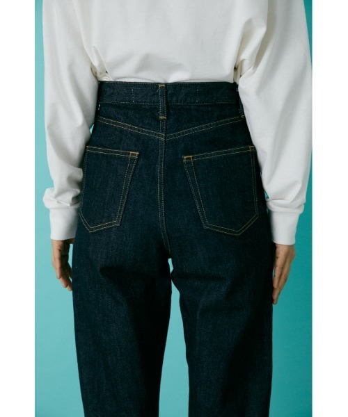 BLACK BY MOUSSY(ブラックバイマウジー)の「JAVA one wash denim(ジャワワンウォッシュデニム)(デニムパンツ・レディース・ダークブルー・24inch/25inch/26inch/23inch)」の3枚目の写真