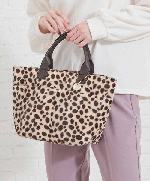 DRESKIP（ドレスキップ）の「◆フロント2ポケ柄トート（トートバッグ・レディース・ブラック系3/ブラウン系1/ブラウン系4/ベージュ系5・00）」の7枚目の写真