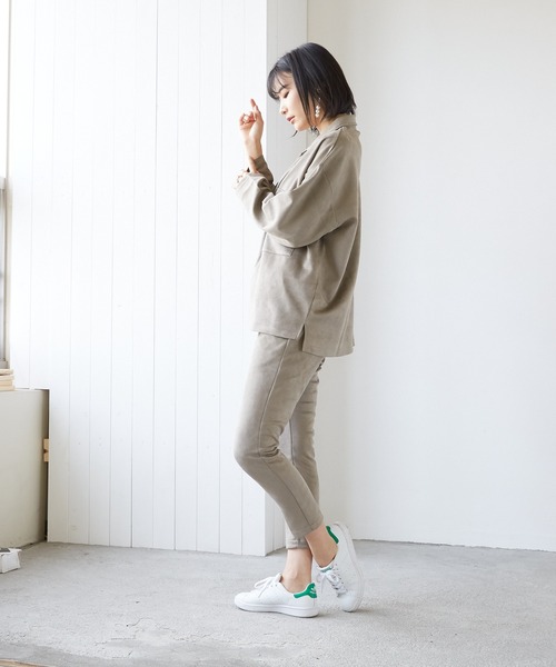 VIBGYOR（ヴィブジョー）の「VIBGYOR Select/スエードダンボールBIGオープンカラーJKT(BL)（その他アウター・レディース・ブラック/ブラウン/グレー/スミクロ/ブルー・LARGE/MEDIUM）」の16枚目の写真