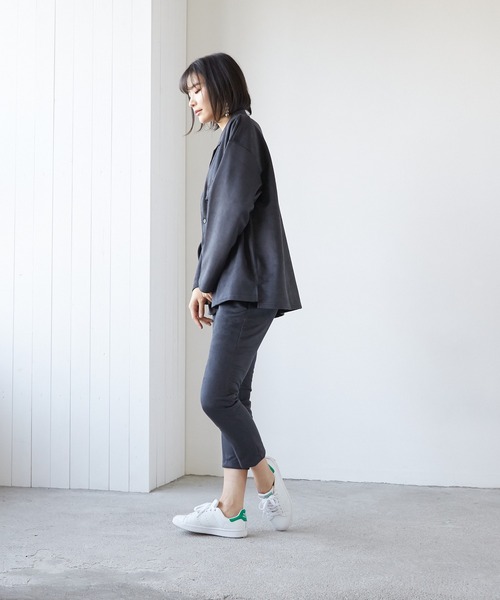 VIBGYOR（ヴィブジョー）の「VIBGYOR Select/スエードダンボールBIGオープンカラーJKT(BL)（その他アウター・レディース・ブラック/ブラウン/グレー/スミクロ/ブルー・LARGE/MEDIUM）」の12枚目の写真