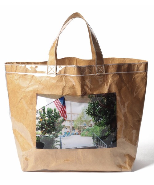 FRUIT OF THE LOOM（フルーツオブザルーム）の「FRUIT OF THE LOOM × ANNA MAGAZINE　PVCトート（トートバッグ・レディース・ブラック/カーキ/オレンジ/グリーン・FREE）」の3枚目の写真