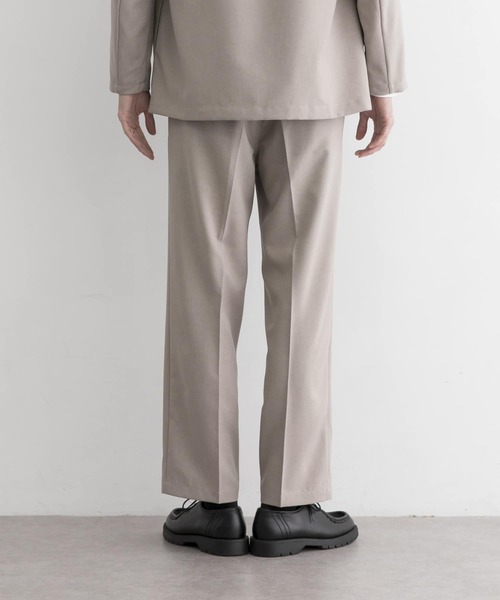 URBAN RESEARCH(アーバンリサーチ)の「トロワッシャースラックス(スラックス・メンズ・グレー系その他/チャコールグレー/ブラック・SMALL/MEDIUM/LARGE)」の17枚目の写真