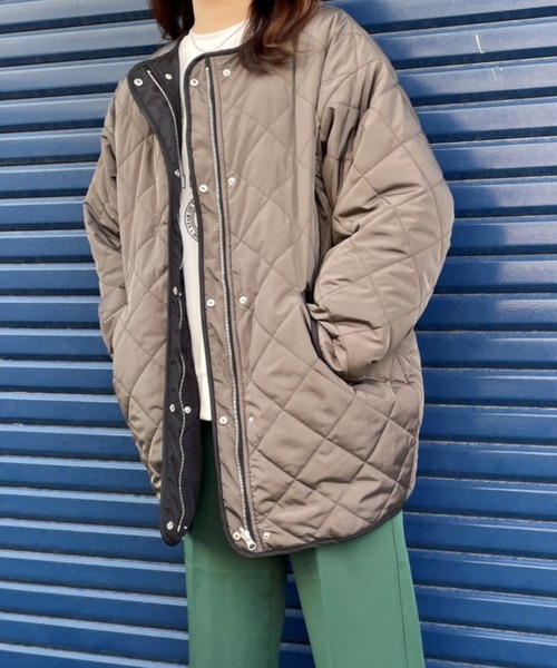 Chiaro（キアロ）の「中綿リバーシブルキルティングミドルコート（ノーカラージャケット・レディース・アイボリー/ブラック/カーキ・FREE）」の16枚目の写真