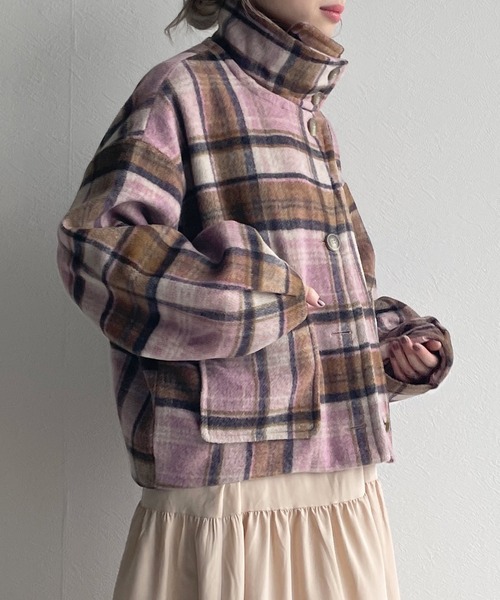 w closet(ダブルクローゼット)の「ハイネック衿取り外しマルチウェイショートコート(ピーコート・レディース・サックスブルー/パープル・FREE)」の1枚目の写真