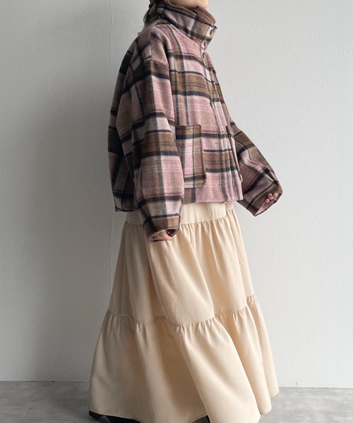 w closet(ダブルクローゼット)の「ハイネック衿取り外しマルチウェイショートコート(ピーコート・レディース・サックスブルー/パープル・FREE)」の9枚目の写真