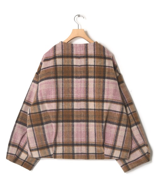 w closet(ダブルクローゼット)の「ハイネック衿取り外しマルチウェイショートコート(ピーコート・レディース・サックスブルー/パープル・FREE)」の13枚目の写真