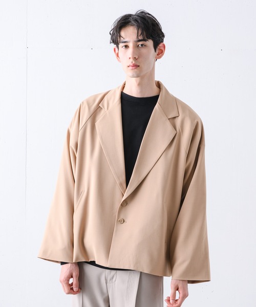 YUEATE（ユエイト）の「【YUEATE×LILL】"big lapel loose jakets" ビックラペルルーズジャケット（テーラードジャケット・メンズ・ブラック/グレイッシュベージュ・MEDIUM/LARGE）」の2枚目の写真
