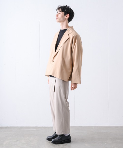 YUEATE（ユエイト）の「【YUEATE×LILL】"big lapel loose jakets" ビックラペルルーズジャケット（テーラードジャケット・メンズ・ブラック/グレイッシュベージュ・MEDIUM/LARGE）」の17枚目の写真