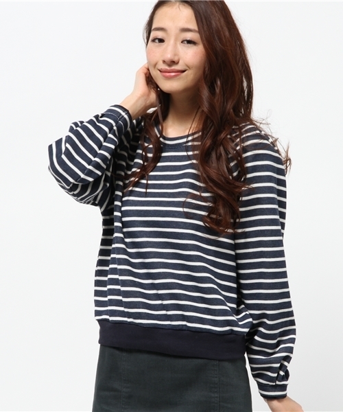 OUTLET（アウトレット）の「【WHO'S WHO gallery】ボーダーパフスウェットプルオーバー（スウェット・レディース・チャコールグレー/グレー/ネイビー・FREE）」の3枚目の写真