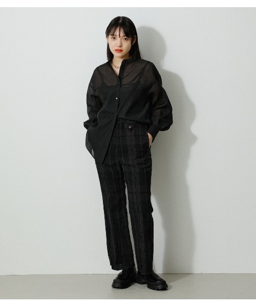 AZUL by moussy（アズールバイマウジー）の「SHEER CHECK PANTS/シアーチェックパンツ（その他パンツ・レディース・ブラック/ライトイエロー・SMALL/MEDIUM）」の3枚目の写真