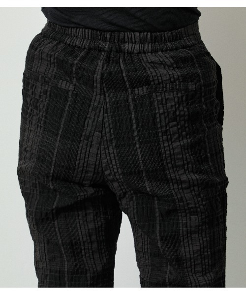 AZUL by moussy（アズールバイマウジー）の「SHEER CHECK PANTS/シアーチェックパンツ（その他パンツ・レディース・ブラック/ライトイエロー・SMALL/MEDIUM）」の9枚目の写真