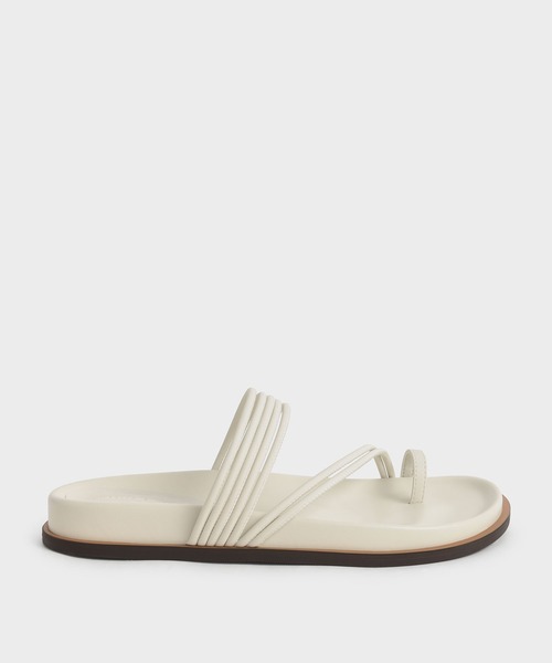 CHARLES & KEITH(チャールズ & キース)の「トウループ ストラッピーフラットサンダル / Toe Loop Strappy Flat Sandals(サンダル・レディース・ブラック/オフホワイト/ライム・22.5cm/23cm/23.5cm/24.5cm/25cm/25.5cm)」の2枚目の写真
