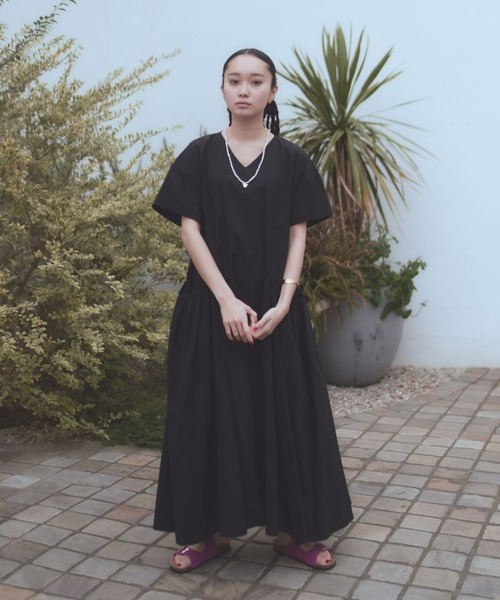 manana suerte(マニャーナスエルテ)の「ギャザーポケットワンピース(ワンピース・レディース・ブラック/ブルー/グリーン・FREE)」の7枚目の写真