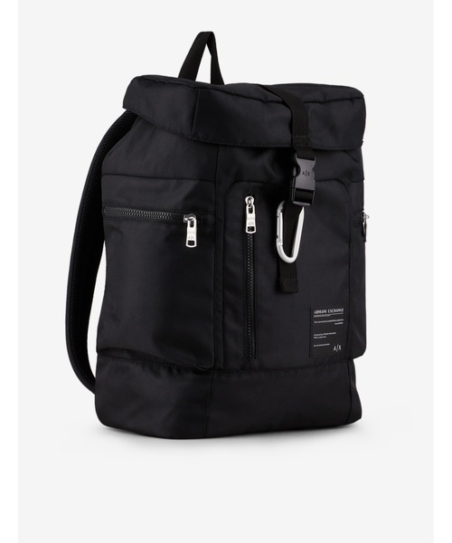 ARMANI EXCHANGE（アルマーニエクスチェンジ）の「【A|X アルマーニ エクスチェンジ】AXロゴパッチ　シングルベルトフラップ　バックパック（バックパック/リュック・メンズ・ブラック/マルチ・FREE）」の4枚目の写真