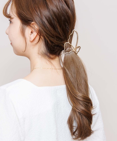 flower(フラワー)の「グロスバタフライクリップ(バレッタ/ヘアクリップ・レディース・ゴールド・FREE)」の8枚目の写真