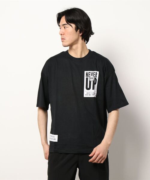 STYLEBLOCK（スタイルブロック）の「半袖プリントBIGTシャツ（Tシャツ/カットソー・メンズ・ホワイト/ブラック/ベージュ/パープル/ネイビー/ピンク/ホワイト系その他/ブラック系その他/ベージュ系その他/ピンク系その他/チャコール/ホワイト系その他2/ホワイト系その他3/ホワイト系その他4/ホワイト系その他5/ブラック系その他3/ブラック系その他2・LL/M/L）」の8枚目の写真