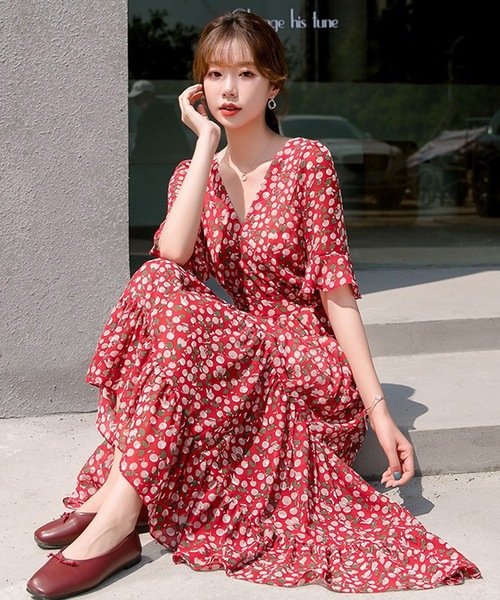 LUGG NAGG（ラグナグ）の「カシュクールティアードプリントワンピース（ワンピース・レディース・ホワイト/ブラック/ベージュ/パープル/レッド/イエロー/オレンジ/ブルー/グリーン/グレイッシュブルー・M/L/XL）」の10枚目の写真