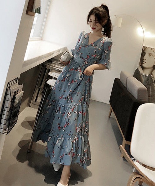 LUGG NAGG（ラグナグ）の「カシュクールティアードプリントワンピース（ワンピース・レディース・ホワイト/ブラック/ベージュ/パープル/レッド/イエロー/オレンジ/ブルー/グリーン/グレイッシュブルー・M/L/XL）」の7枚目の写真