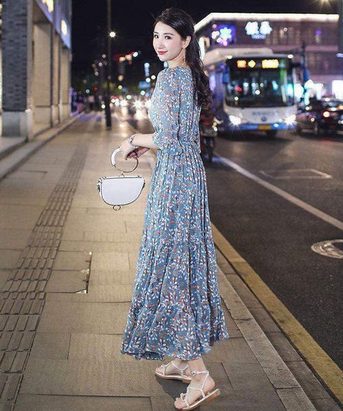 LUGG NAGG（ラグナグ）の「カシュクールティアードプリントワンピース（ワンピース・レディース・ホワイト/ブラック/ベージュ/パープル/レッド/イエロー/オレンジ/ブルー/グリーン/グレイッシュブルー・M/L/XL）」の15枚目の写真