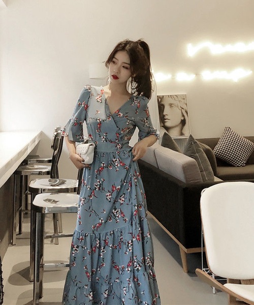 LUGG NAGG（ラグナグ）の「カシュクールティアードプリントワンピース（ワンピース・レディース・ホワイト/ブラック/ベージュ/パープル/レッド/イエロー/オレンジ/ブルー/グリーン/グレイッシュブルー・M/L/XL）」の21枚目の写真