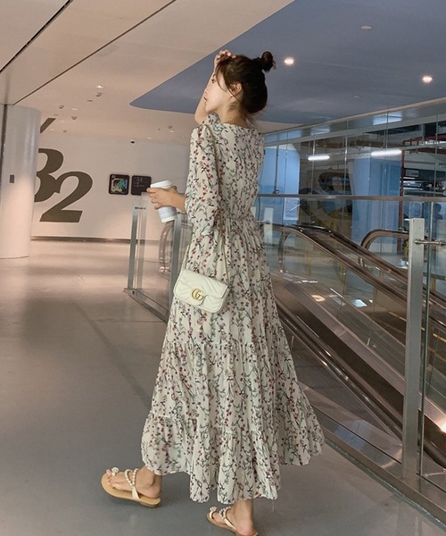 LUGG NAGG（ラグナグ）の「カシュクールティアードプリントワンピース（ワンピース・レディース・ホワイト/ブラック/ベージュ/パープル/レッド/イエロー/オレンジ/ブルー/グリーン/グレイッシュブルー・M/L/XL）」の16枚目の写真