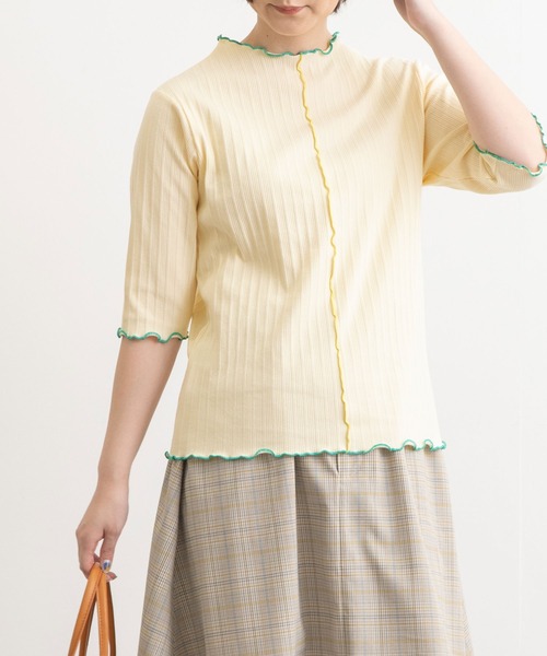 POU DOU DOU（プードゥドゥ）の「変則テレコ配色メローTee（Tシャツ/カットソー・レディース・ブラウン/ターコイズブルー/イエロー/アイボリー/ダークグレー・3）」の2枚目の写真